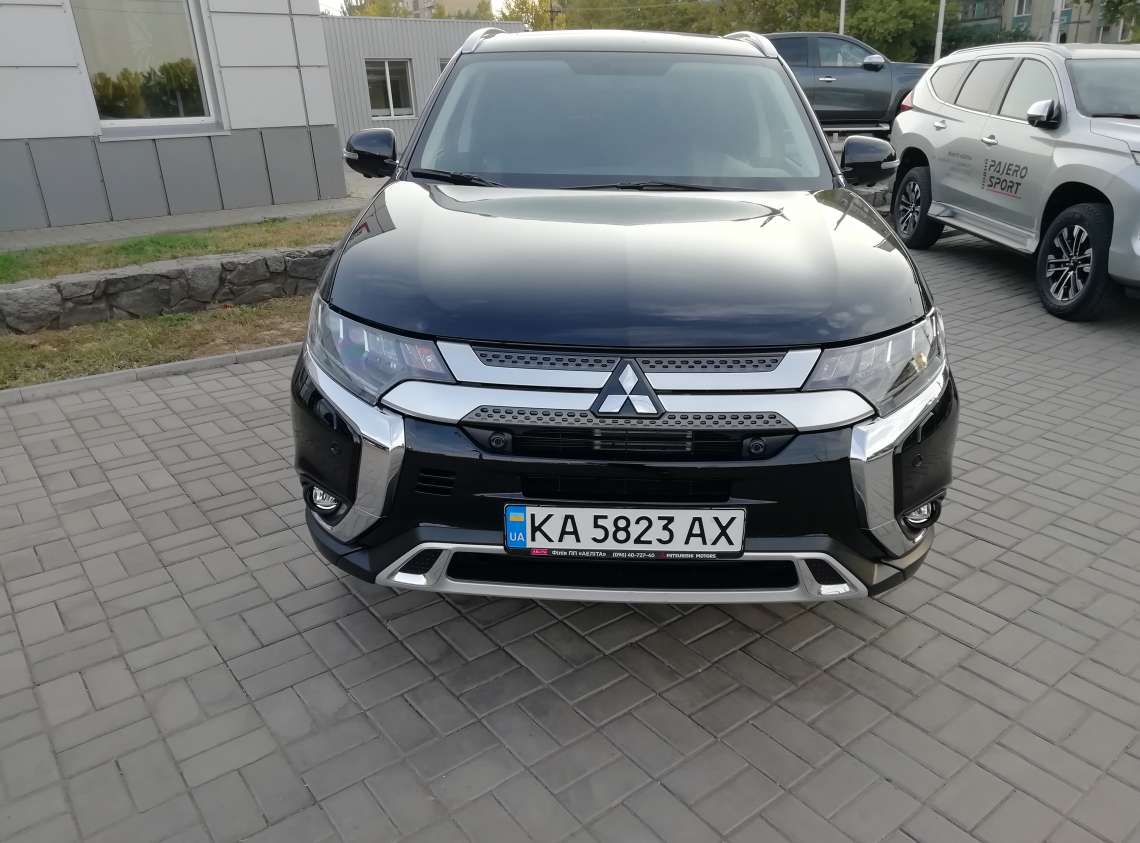 Mitsubishi outlander ultimate