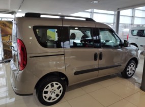 Fiat Doblo Panorama 7 місць