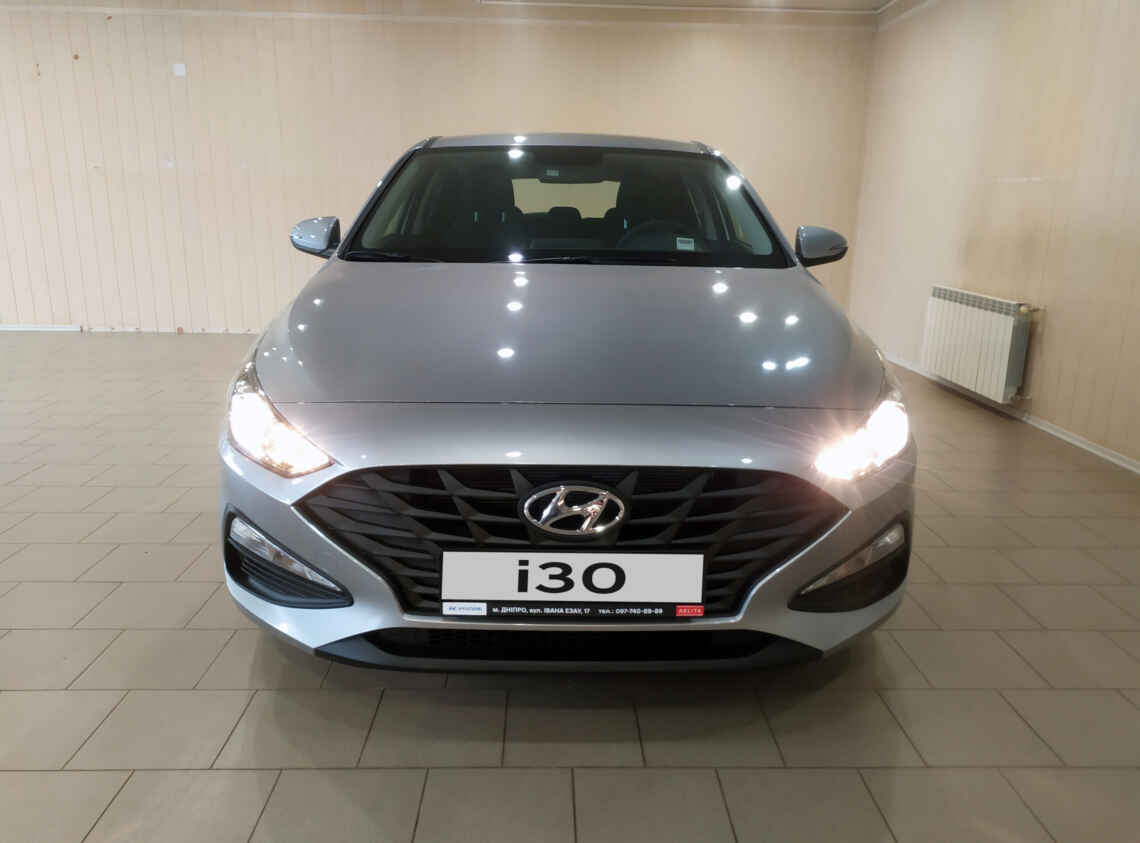 Купить Hyundai i30 2023 1.5 / 110л.с. / Бензин новый в Кривом Рогу