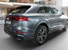 Audi Q8 2023