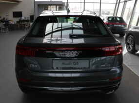 Audi Q8 2023