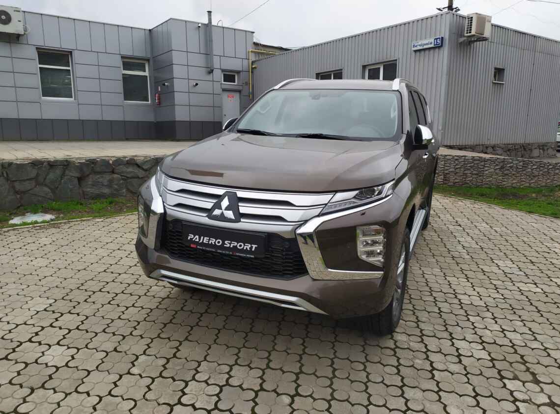 Купить Mitsubishi Pajero Sport AT Intense 2023 2.4 / 181л.с. / Дизель новый  в Кривом Рогу