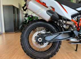 KTM 890 Adventure R