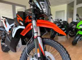 KTM 890 Adventure R