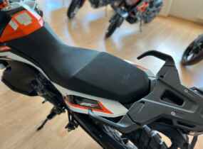 KTM 890 Adventure R