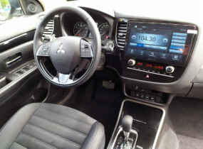 Mitsubishi Outlander 2.4 Instyle