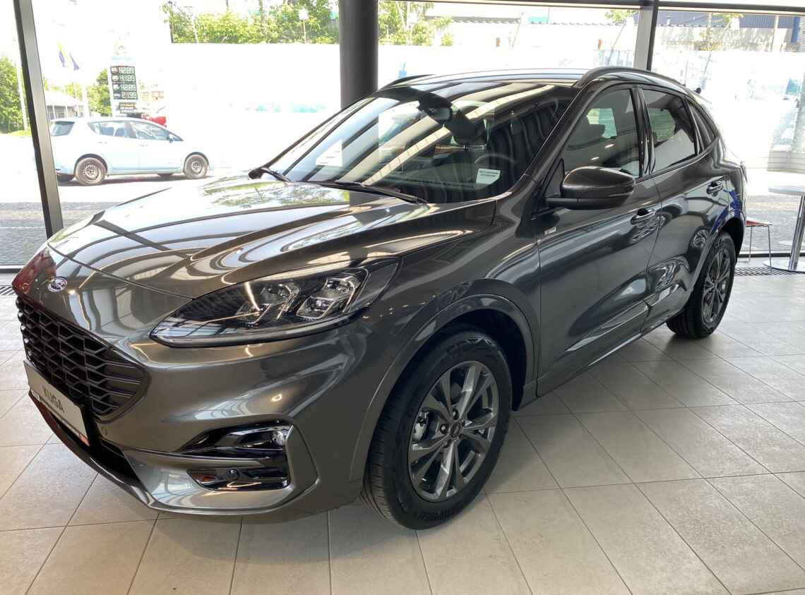 Купить Ford Kuga ST-line X 2.0 Diesel 2WD 2023 2.0 / 120л.с. / Турбодизель  новый в Днепре