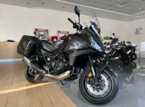 Honda NT1100 в комплектации 2 боковые кофры