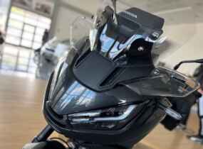 Honda NT1100 в комплектации 2 боковые кофры