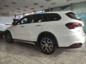 Fiat Tipo SW Cross