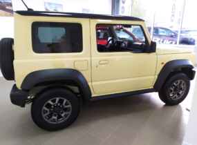 SUZUKI JIMNY 1.5 GLX A/T