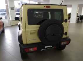 SUZUKI JIMNY 1.5 GLX A/T