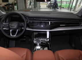 Audi Q8 50 TDI NEW