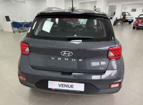 HYUNDAI Venue QX 1.6 AT A-pack