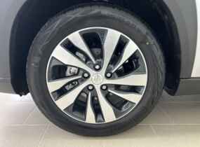 Suzuki New S-Cross 1.4L 2WD GLX AT