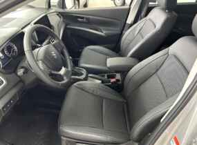 Suzuki New S-Cross 1.4L 2WD GLX AT