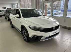 FIAT Tipo Sw Cross High 1,5 Hybrid