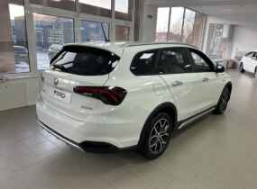 FIAT Tipo Sw Cross High 1,5 Hybrid