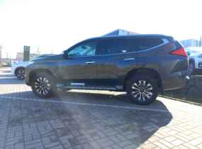 MITSUBISHI Pajero Sport 2.4 TD AT Ultimate