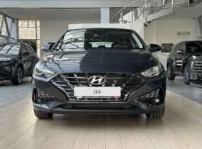 HYUNDAI i30 1.5 Style AT