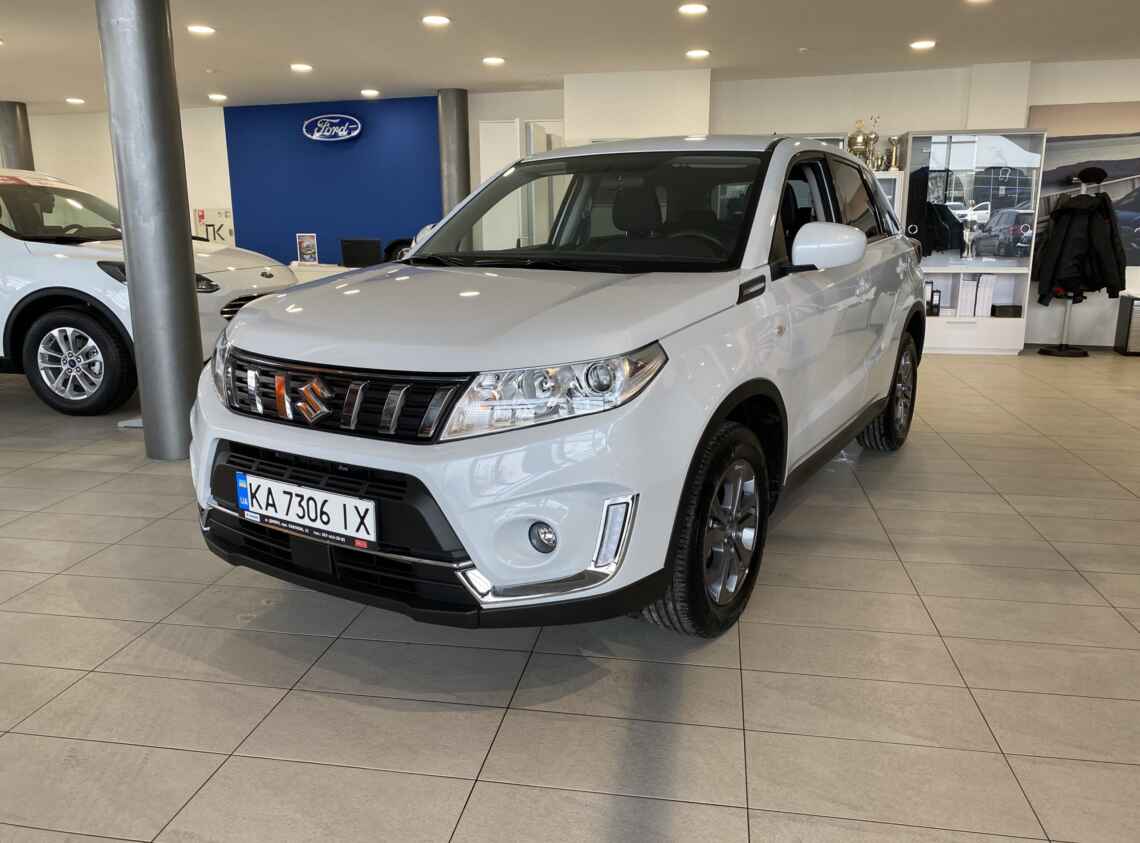 Купить Suzuki Vitara 1.6L 2WD GL+ 6AT 2023 1.6 / 117л.с. / Бензин бу в  Днепре