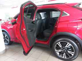 MITSUBISHI Eclipse Cross 2.0 CVT Intense