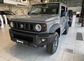 Suzuki Jimny 1.5 GLX A/T