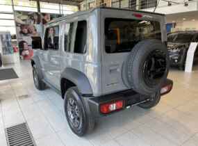 Suzuki Jimny 1.5 GLX A/T