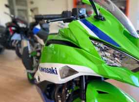 Kawasaki Ninja ZX-4RR