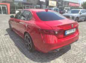 Alfa Romeo Giulia