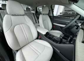 Hyundai Sonata 2.5 GDi Premium 8AT