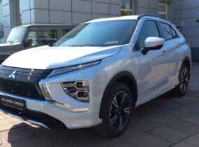 MITSUBISHI Eclipse Cross 2.0 CVT Intense