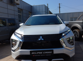 MITSUBISHI Eclipse Cross 2.0 CVT Intense