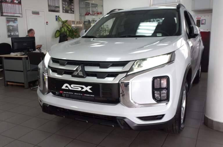 MITSUBISHI ASX 1.6 MT Invite