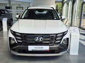 Hyundai Tucson NX4 PE 2.0 Express 2WD 6AT