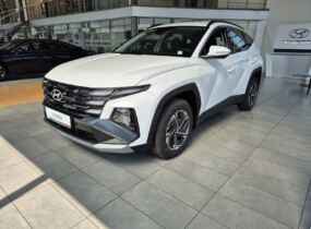 Hyundai Tucson NX4 PE 2.0 Express 2WD 6AT