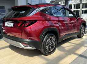 Hyundai Tucson NX4 PE 2.0 Express 2WD 6AT