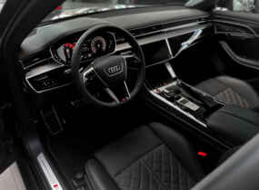 Audi S8 4.0 TFSI