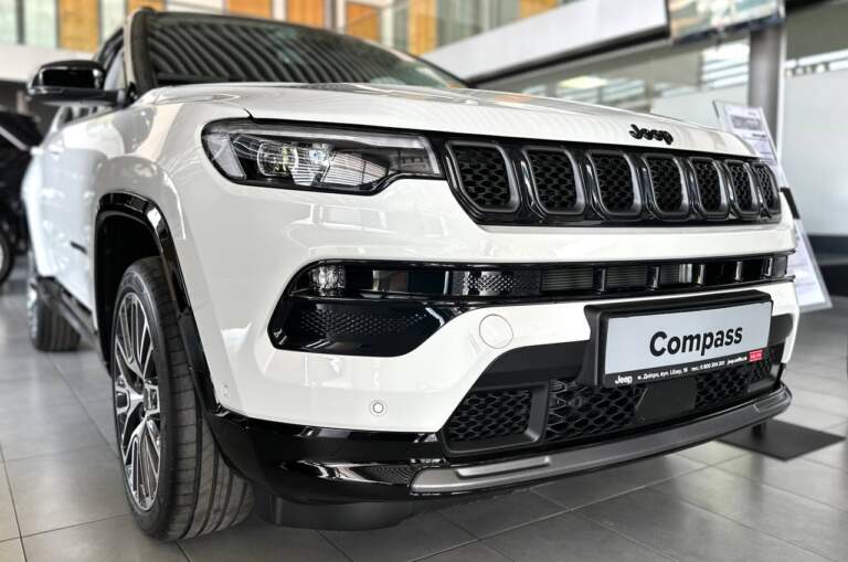 JEEP Compass SUMMIT