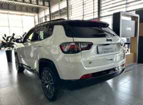 JEEP Compass SUMMIT