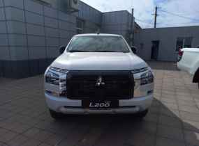 MITSUBISHI L200 2.4 TD AT Ultimate