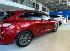 Ford Kuga ST-Line X 2.5 Hybrid 2WD