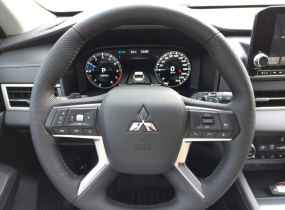 MITSUBISHI Outlander 2.5 CVT Ultimate