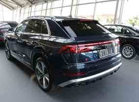 Audi SQ8 4.0 TFSI