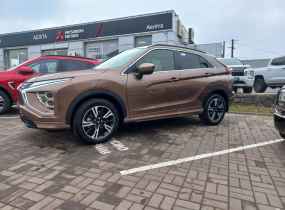 MITSUBISHI Eclipse Cross 2.0 CVT Intense