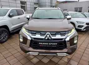 MITSUBISHI Pajero Sport 2.4 TD AT Instyle