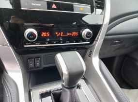 MITSUBISHI Pajero Sport 2.4 TD AT Instyle