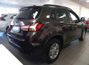 MITSUBISHI ASX 1.6 MT Invite