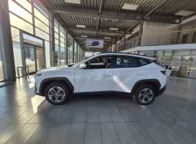 Hyundai Tucson NX4 PE 2.0 Express 2WD