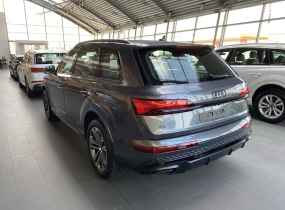 Audi Q7 2025